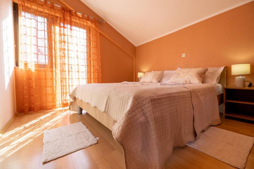 The Double View Apartament Makarska